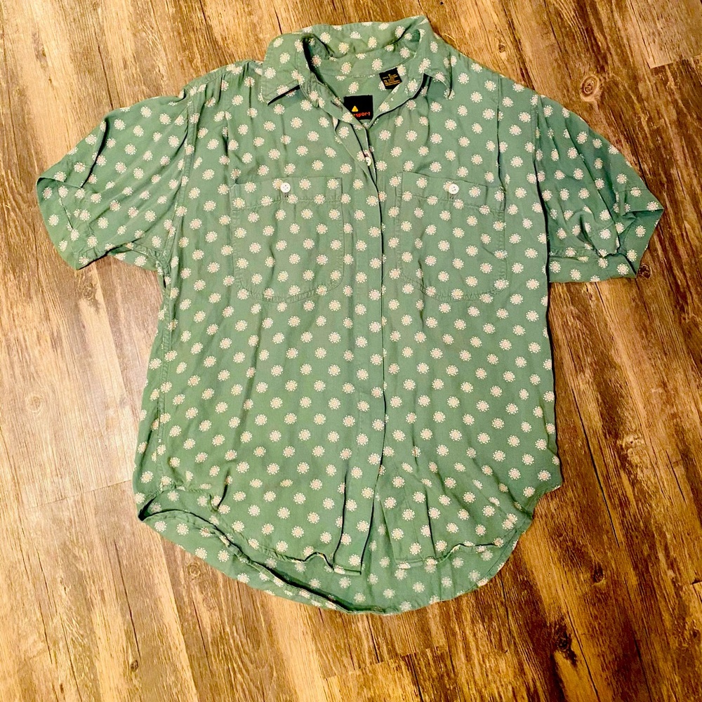 Liz Sport Green Floral Top